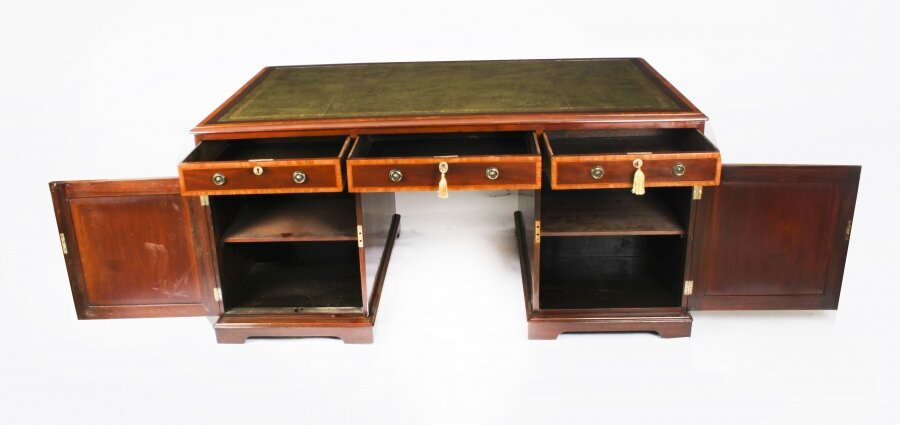 Antique Victorian Flame Mahogany Partners Pedestal Desk - Image 2