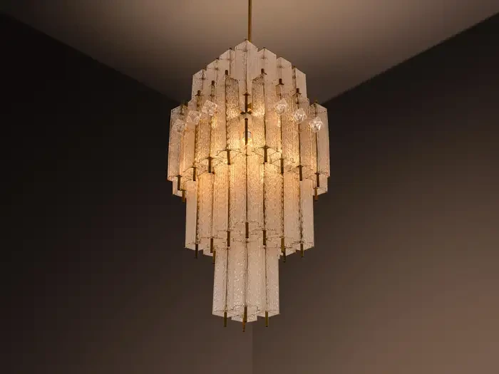 Vintage chandelier for sale in Pretoria